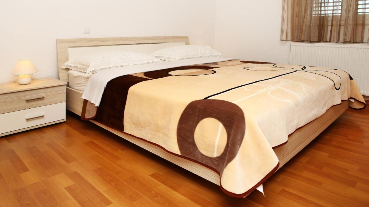 Apartment Matea Trogir Luaran gambar